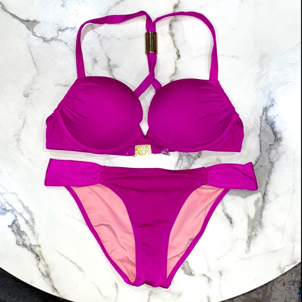 Victoria’s Secret Bombshell swimsuit bikini